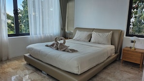 3 habitaciones, acceso a internet y ropa de cama