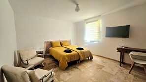 2 bedrooms, iron/ironing board, WiFi, bed sheets