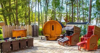 Vacation home 4 seasons - island vacation in Glowe with heart and style from 4 persons