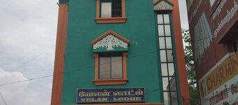 Velan Lodge
