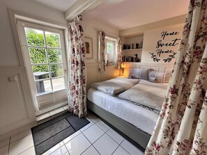 1 bedroom, travel crib, WiFi, bed sheets