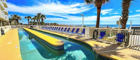 Indendørs pool, opvarmet pool