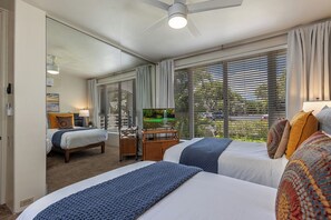 2 bedrooms, iron/ironing board, travel crib, free WiFi