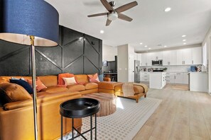 تلفزيون ذكي، كُتُب