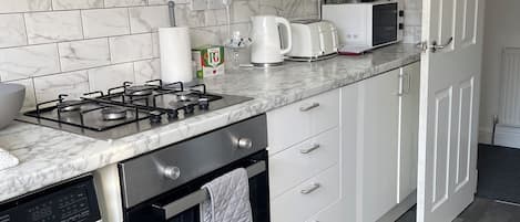 Microwave, oven, stovetop, dishwasher