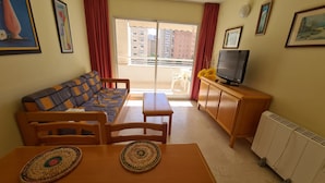 Apartment | Living room - Cozy Benidorm Apartment With Terrace (Benidorm)