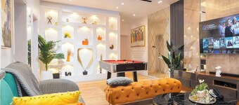 Metrohut Service Apartments