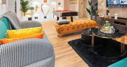 Metrohut Service Apartments