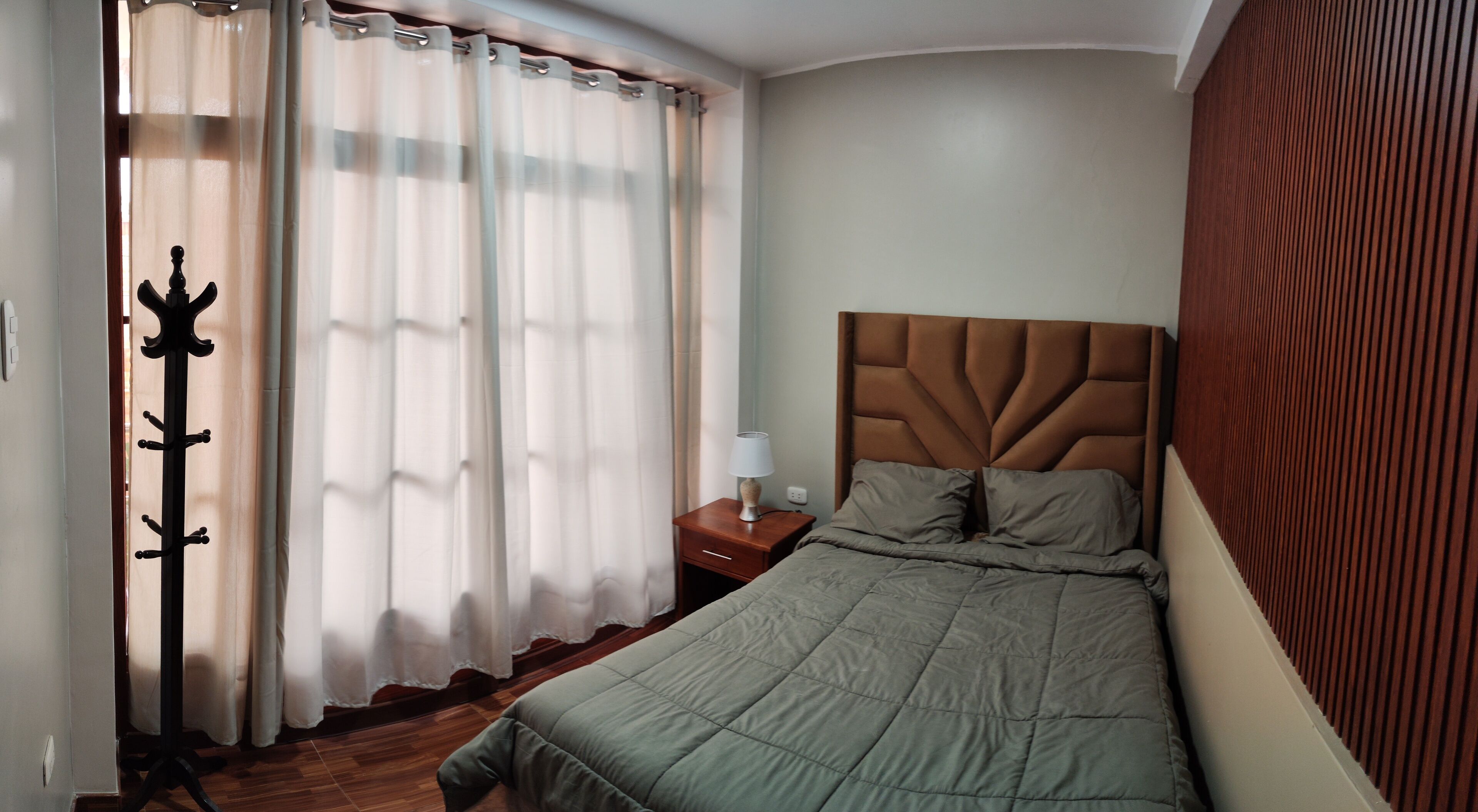 4 chambres, fer et planche à repasser, accès Internet, draps fournis