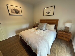 Free WiFi, bed sheets, wheelchair access