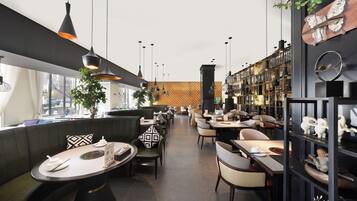 供应午餐和晚餐,中国菜