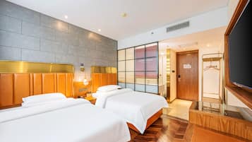 Ropa de cama hipoalergénica, decoración personalizada y escritorio