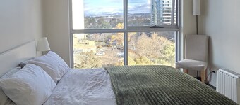 Central Lakeview Apartments