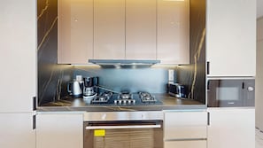 Fridge, microwave, oven, dishwasher