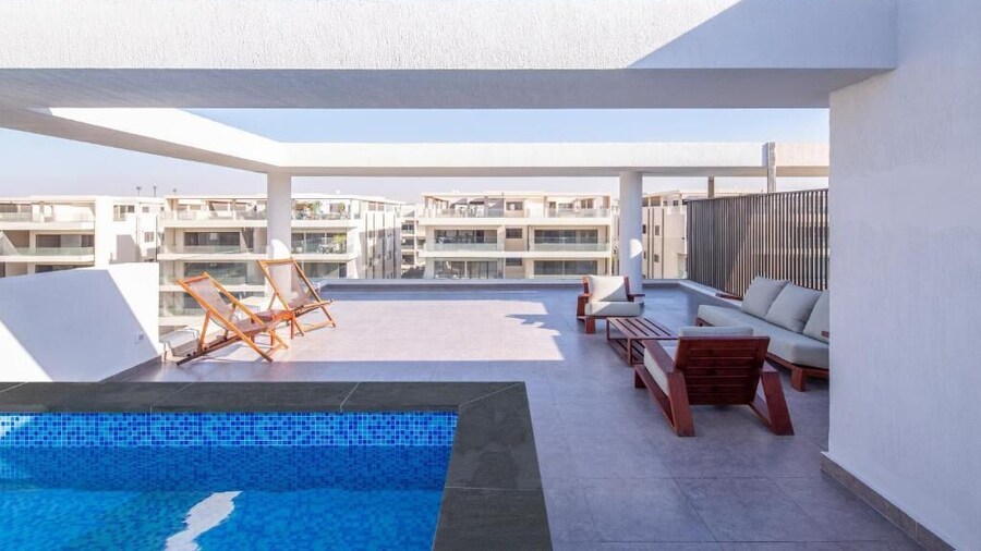 Sakura at Lake View Residence