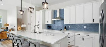 The Pink Pearl: Chic beach house with Gulf access & sunset views—ideal Fort Myers Beach escape!