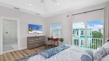 4 bedrooms, desk, iron/ironing board, free WiFi