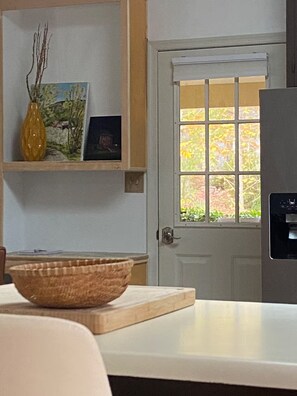 Interior - The Four Elements in Virginia (Earlysville)