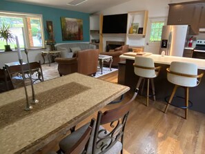 Interior - The Four Elements in Virginia (Earlysville)