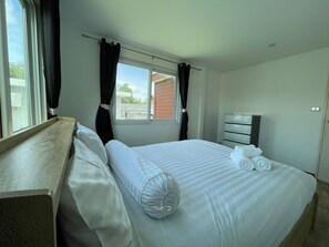 Blackout drapes, iron/ironing board, free WiFi