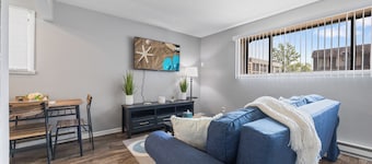 Spacious2BR/Work Crews & Families/Sleeps6/desk/Parking/WIFI/Pet friendly