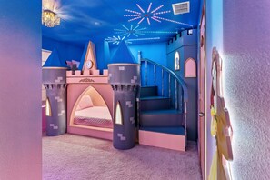 9 bedrooms, iron/ironing board, travel cot, WiFi