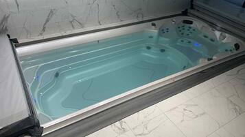 Innen-Whirlpool