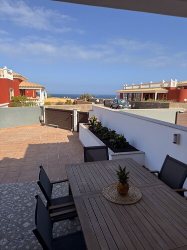 Villa Skawi - Cliffside Retreat