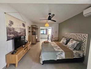 1 bedroom, iron/ironing board, WiFi, bed sheets - Apartment Joly brise 1 in Terre Sainte near small beach/CHU (Saint-Pierre)