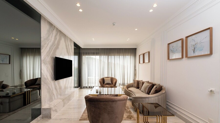 Golfview at Golf Estate 400