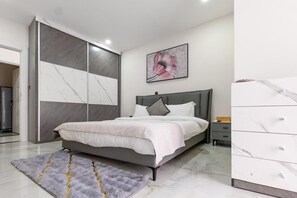 3 Schlafzimmer, Bügeleisen/Bügelbrett, kostenloses WLAN, Bettwäsche