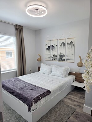 3 bedrooms, iron/ironing board, free WiFi, bed sheets