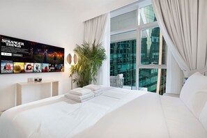 2 bedrooms, in-room safe, iron/ironing board, free WiFi - Moon Stays | High Floor | 2BR Missoni Stay (Dubai)