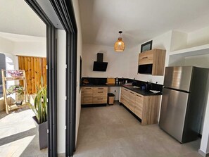 Microwave, oven, stovetop