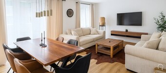 Stylish 3-room apartment in Leipzig | Central, modern & perfect for 6 guests