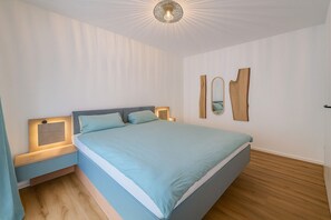 3 habitaciones, cuna de viaje, wifi gratis y ropa de cama