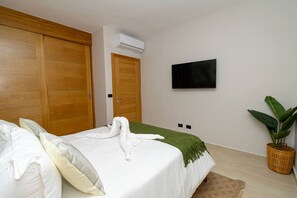 Desk, iron/ironing board, travel cot, free WiFi