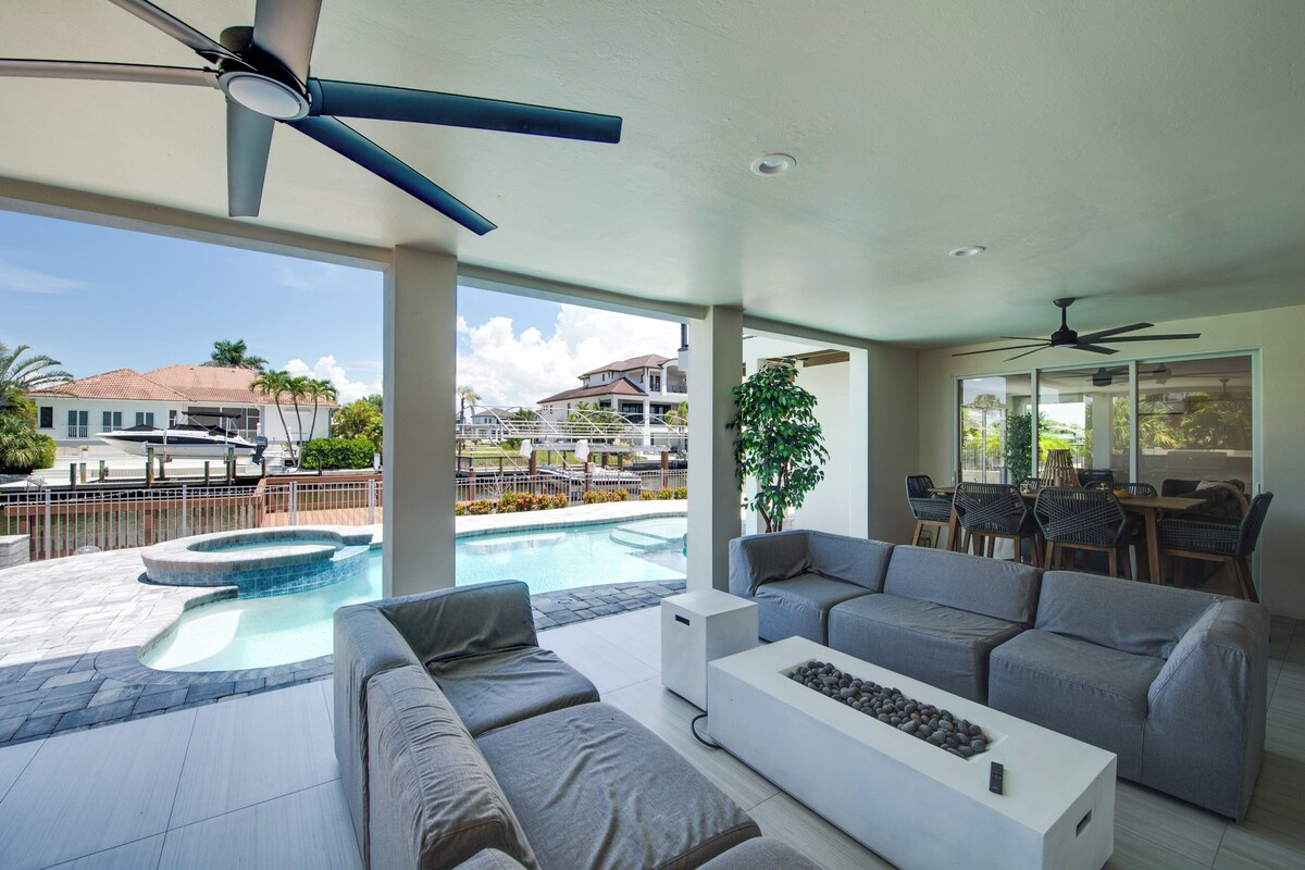 Photo 20 of Naples Waterfront 3 Master en-suites Pool Boat lift