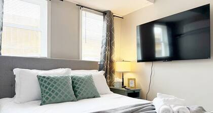 Riverside B1 - EVV 2BR Queen/1BA Apt