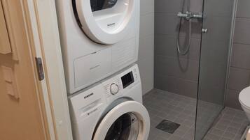 Hiustenkuivaaja, saippua