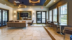 Apartment (2 Bedrooms) | Floor plan - Modern 2BR Fort Myers Condo Pool, BBQ & Near Beaches (Fort Myers)