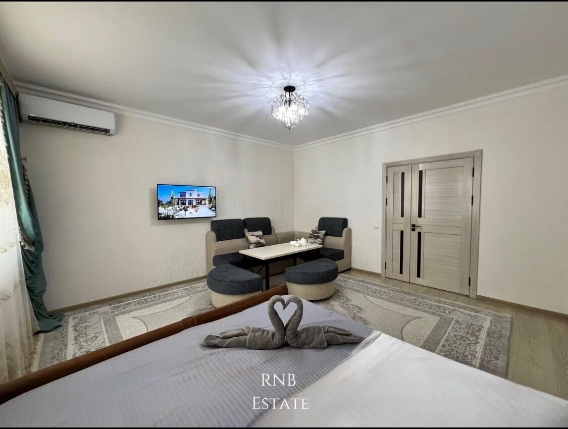 Télévision LED de 42 pouces avec chaînes par câble