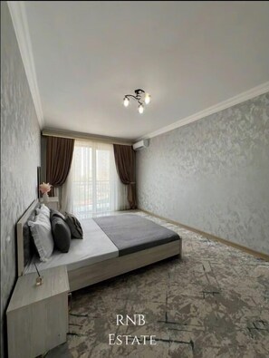 Iron/ironing board, free WiFi - Chaqar 45 (Tashkent)