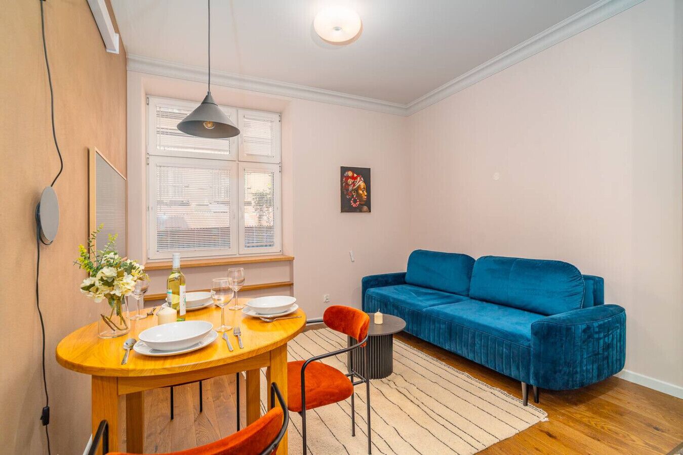 المنشأة من الداخل