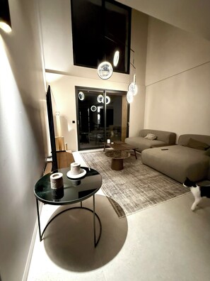 Coin salon dans le hall