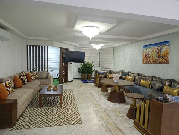 TV, offices