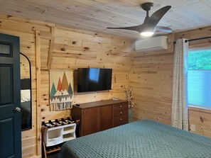 2 soverom, skrivebord, wi-fi (inkludert) og sengetøy