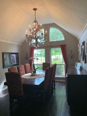 Dining - 4-bedroom house in charming Aledo, Horse pasture and shed. (Aledo)