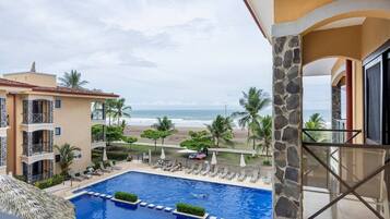 In-room safe, iron/ironing board, free WiFi