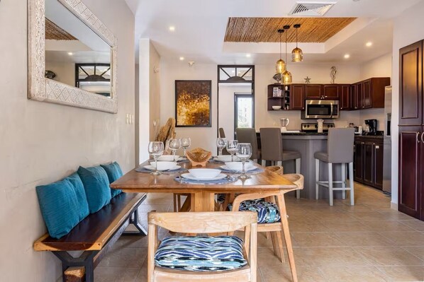 客房內保險箱、熨斗/熨衣板、免費無線上網